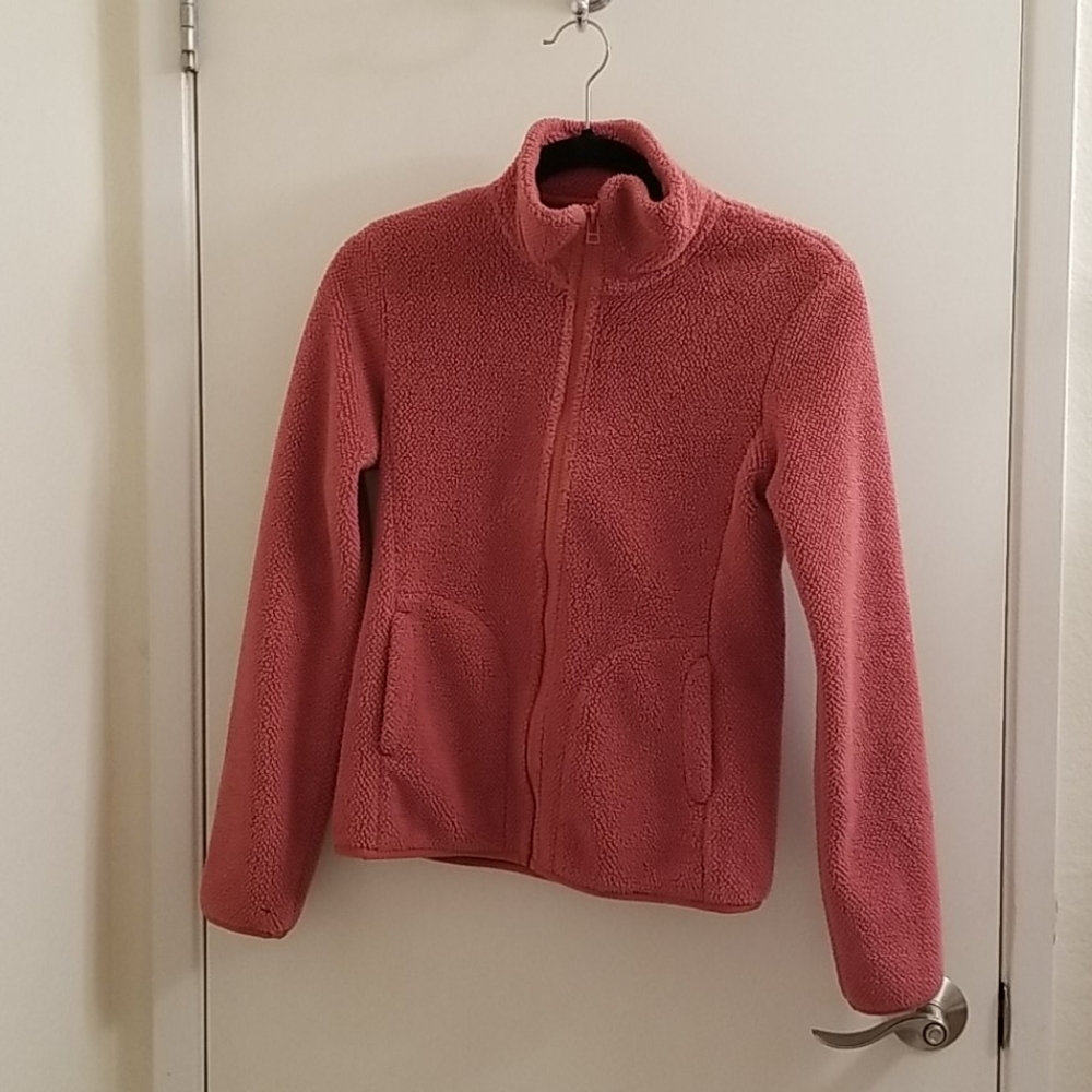 Uniqlo sherpa sweater
